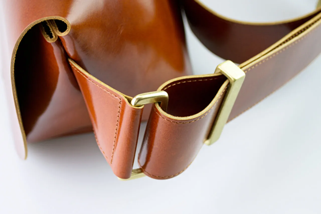 メッセンジャーバッグ (S)/LS-CAMEL-FAS