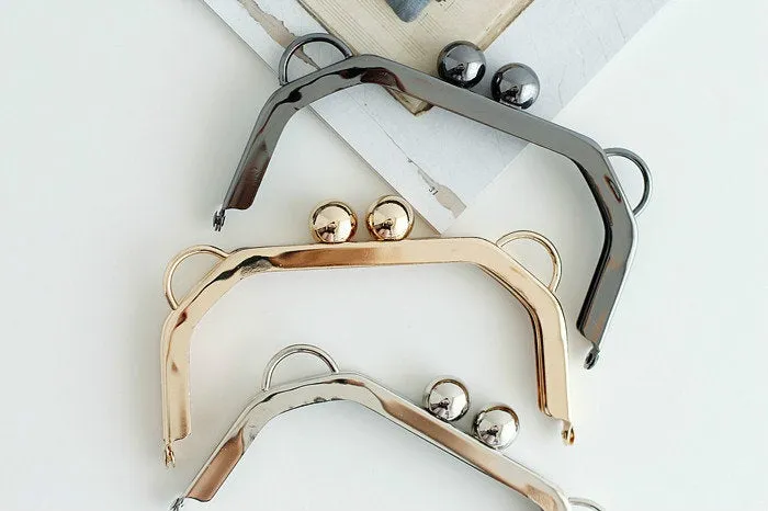 14 x 8cm ( 5 1/2" x 3") Purse Frame / Handle Purse Frame With Screws