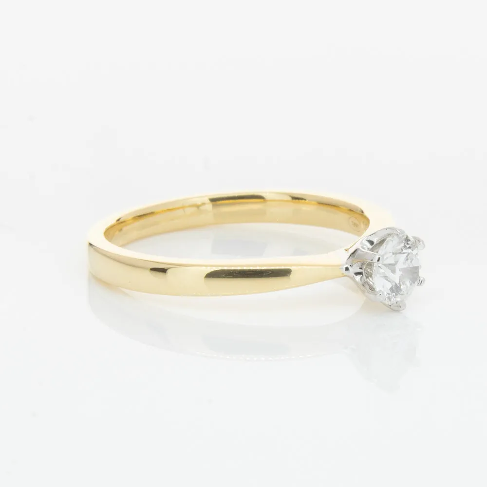 18ct Yellow Gold .41ct Diamond Nova Ring