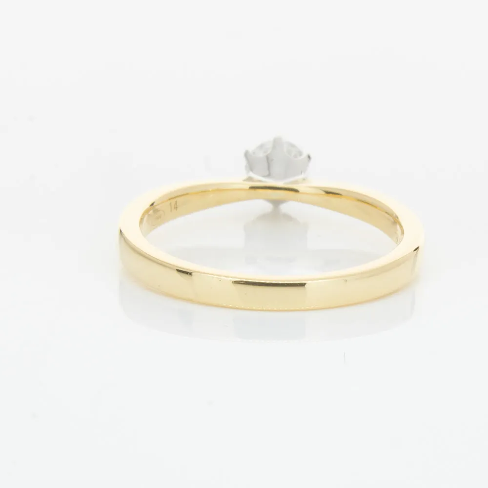 18ct Yellow Gold .41ct Diamond Nova Ring