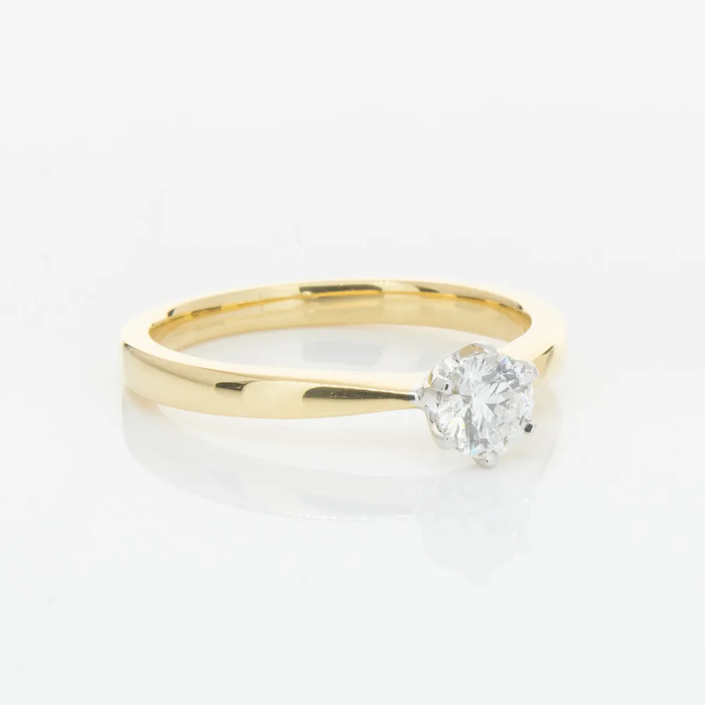 18ct Yellow Gold .41ct Diamond Nova Ring