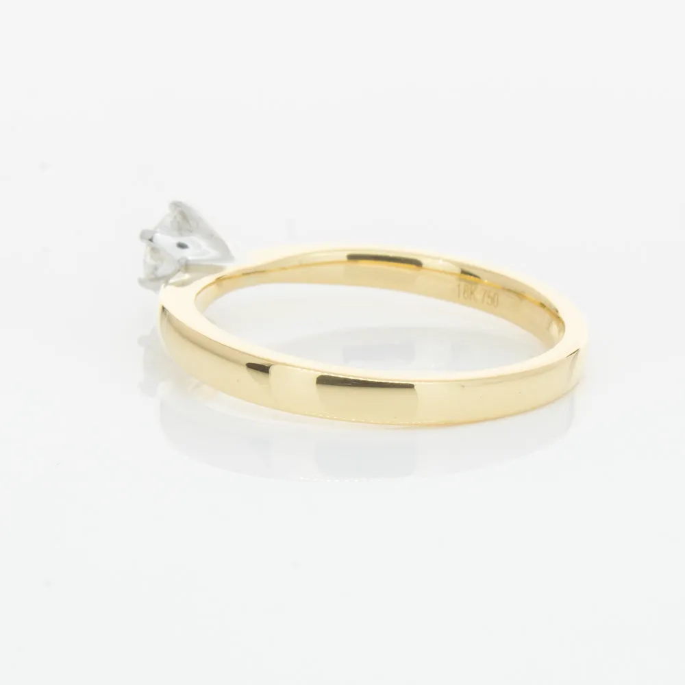 18ct Yellow Gold .41ct Diamond Nova Ring