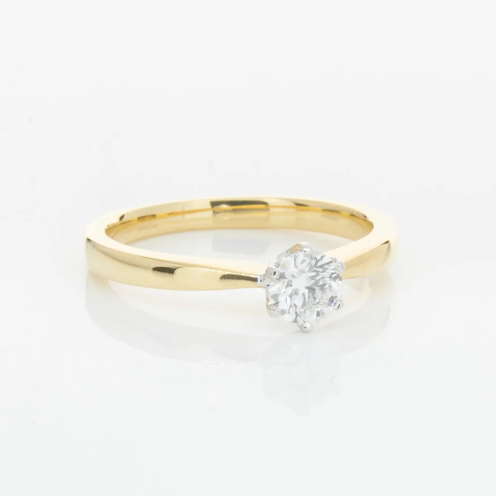 18ct Yellow Gold .41ct Diamond Nova Ring