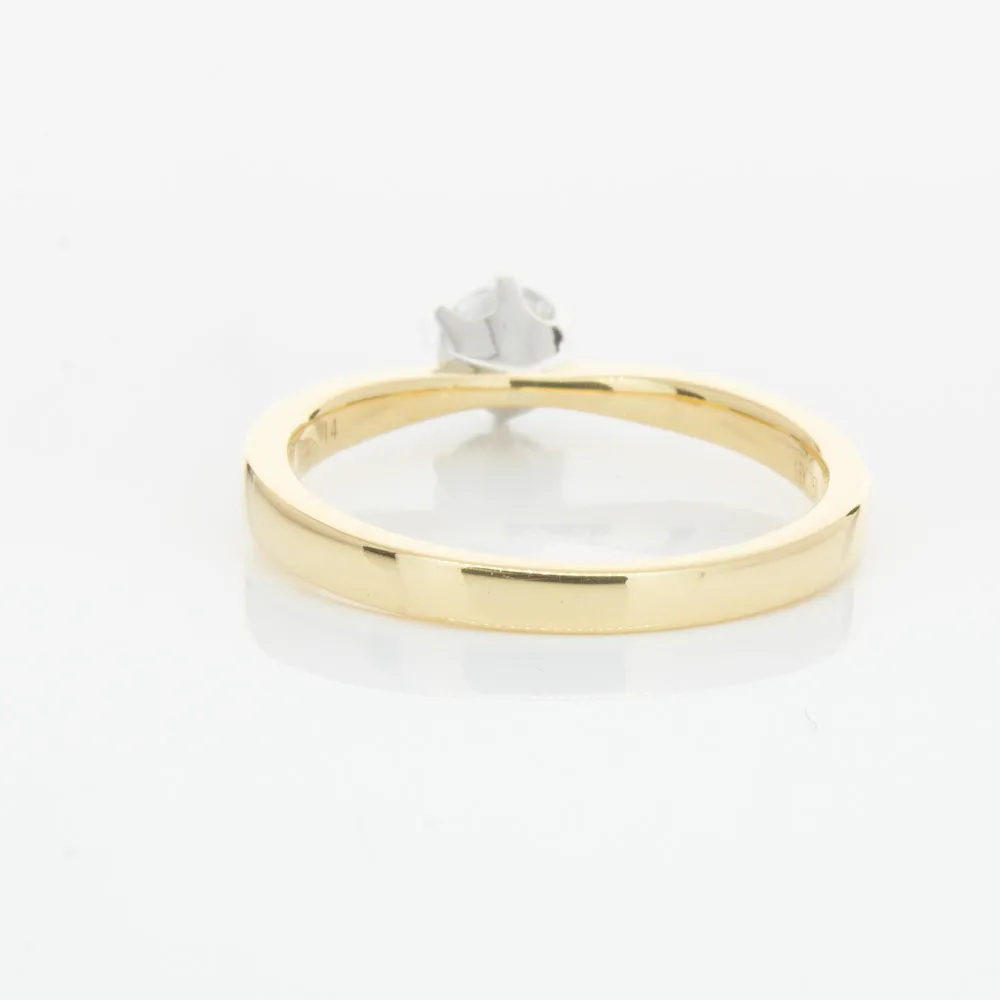 18ct Yellow Gold .41ct Diamond Nova Ring