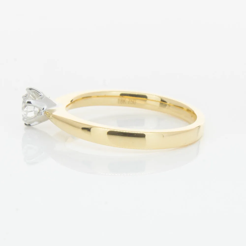 18ct Yellow Gold .41ct Diamond Nova Ring