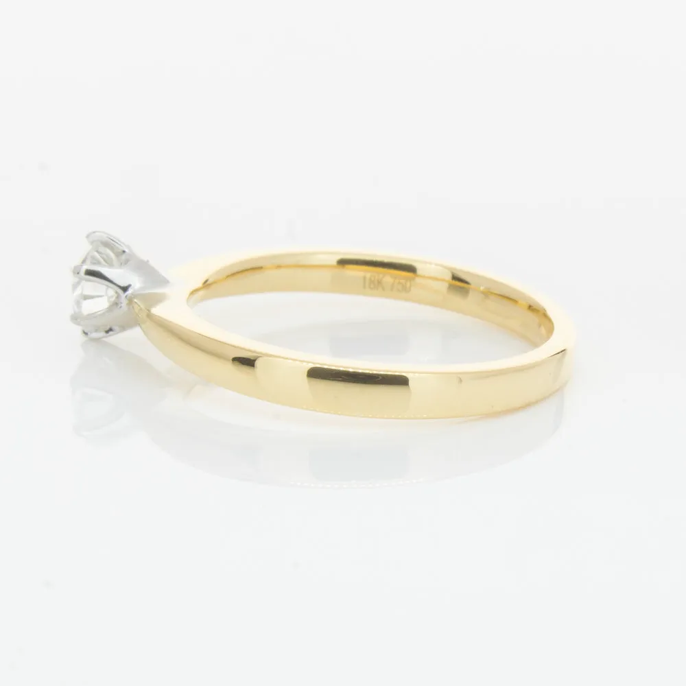18ct Yellow Gold .41ct Diamond Nova Ring