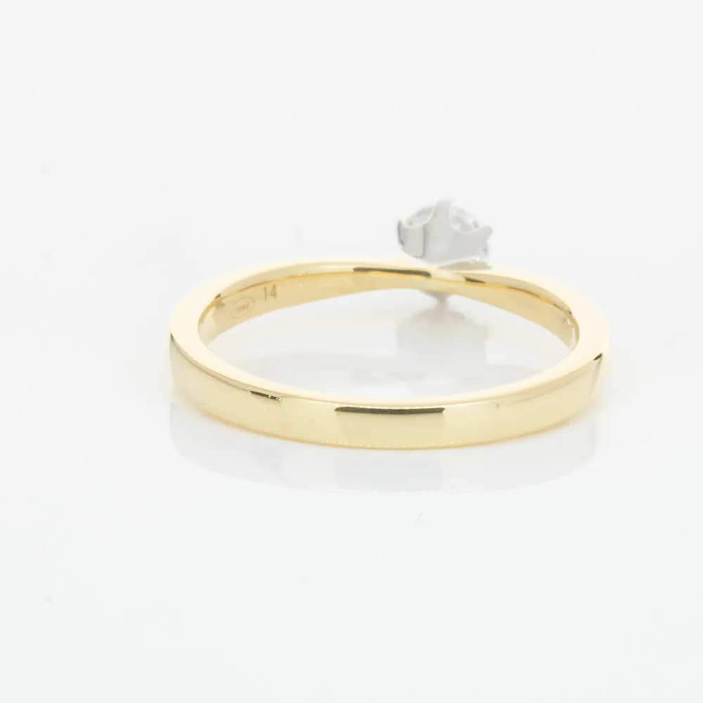 18ct Yellow Gold .41ct Diamond Nova Ring