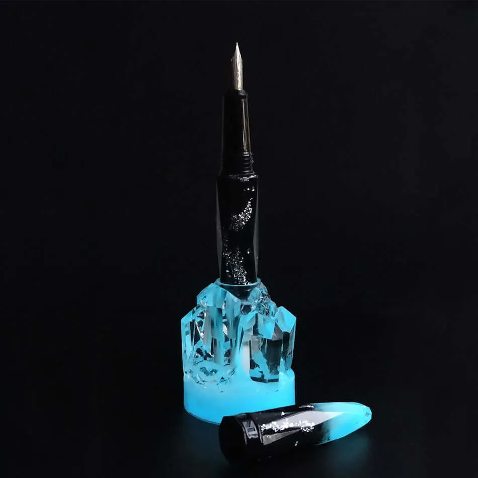 Benu Briolette Pen Holder Luminous