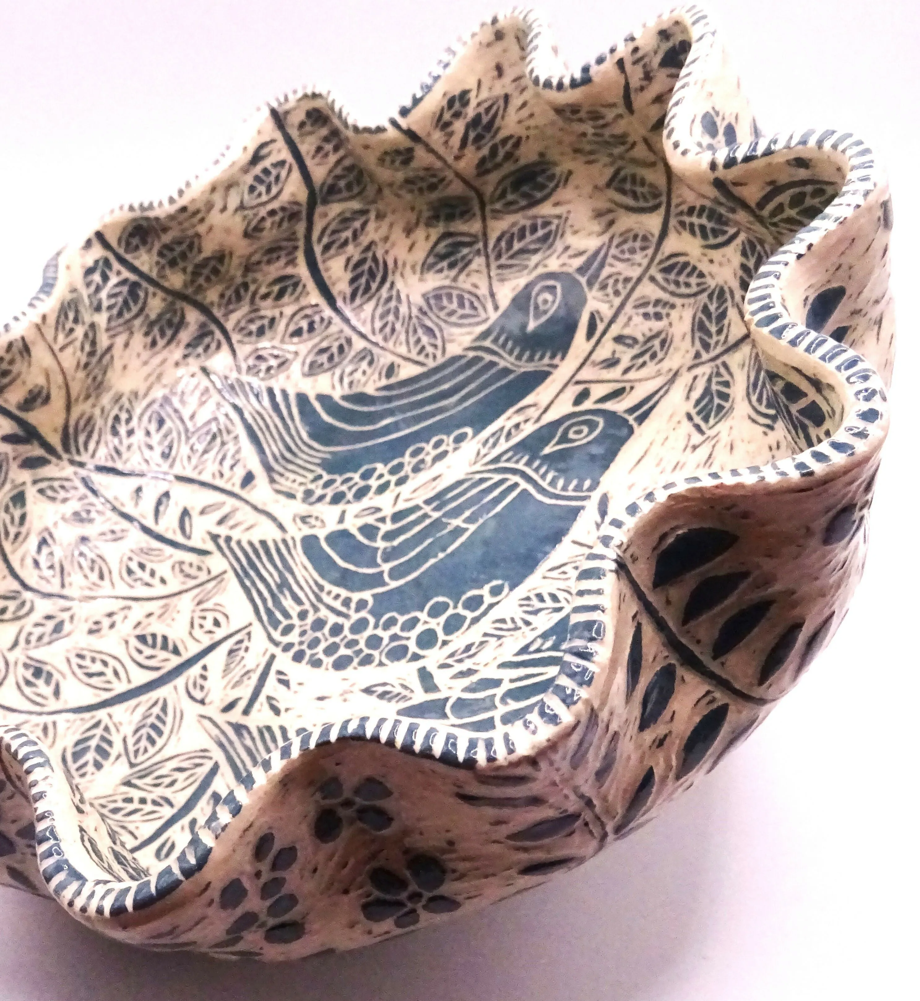 Ceramic Fluted Green Sgraffito Three Birds Bowl