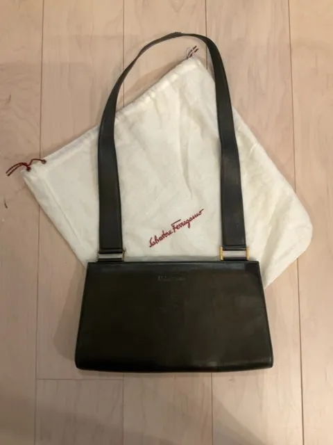 {{ClientCode}} BROWN FERRAGAMO SHOULDER BAG