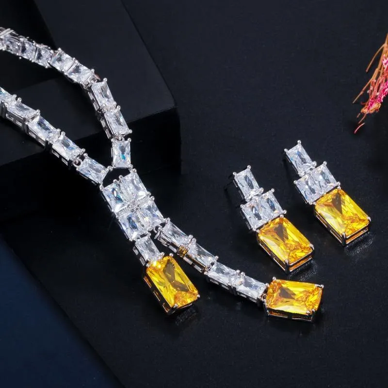 Dazzling AAA  Quality Cubic Zircons Dazzling Wedding Bridal 2 Piece Jewellery Set