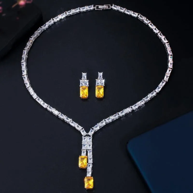 Dazzling AAA  Quality Cubic Zircons Dazzling Wedding Bridal 2 Piece Jewellery Set