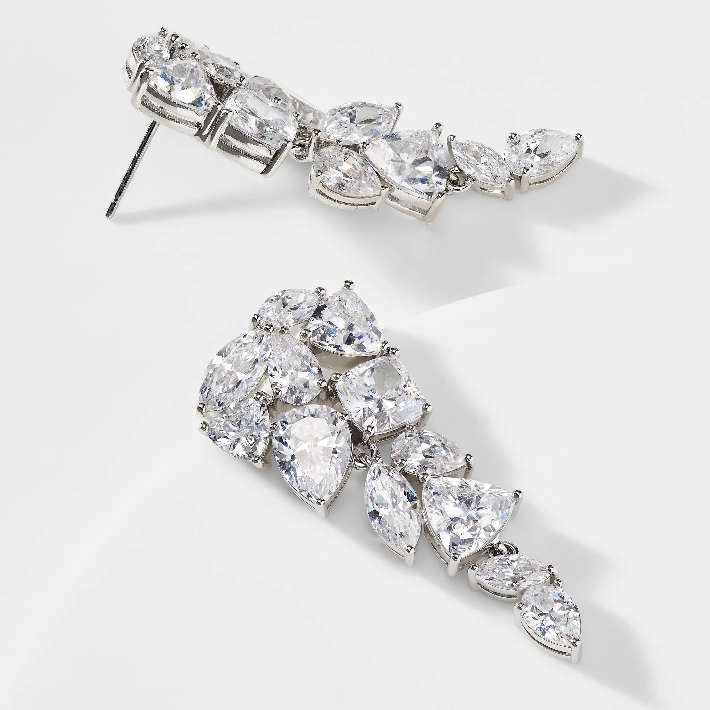 DELUXE CLUSTER DROP EARRINGS
