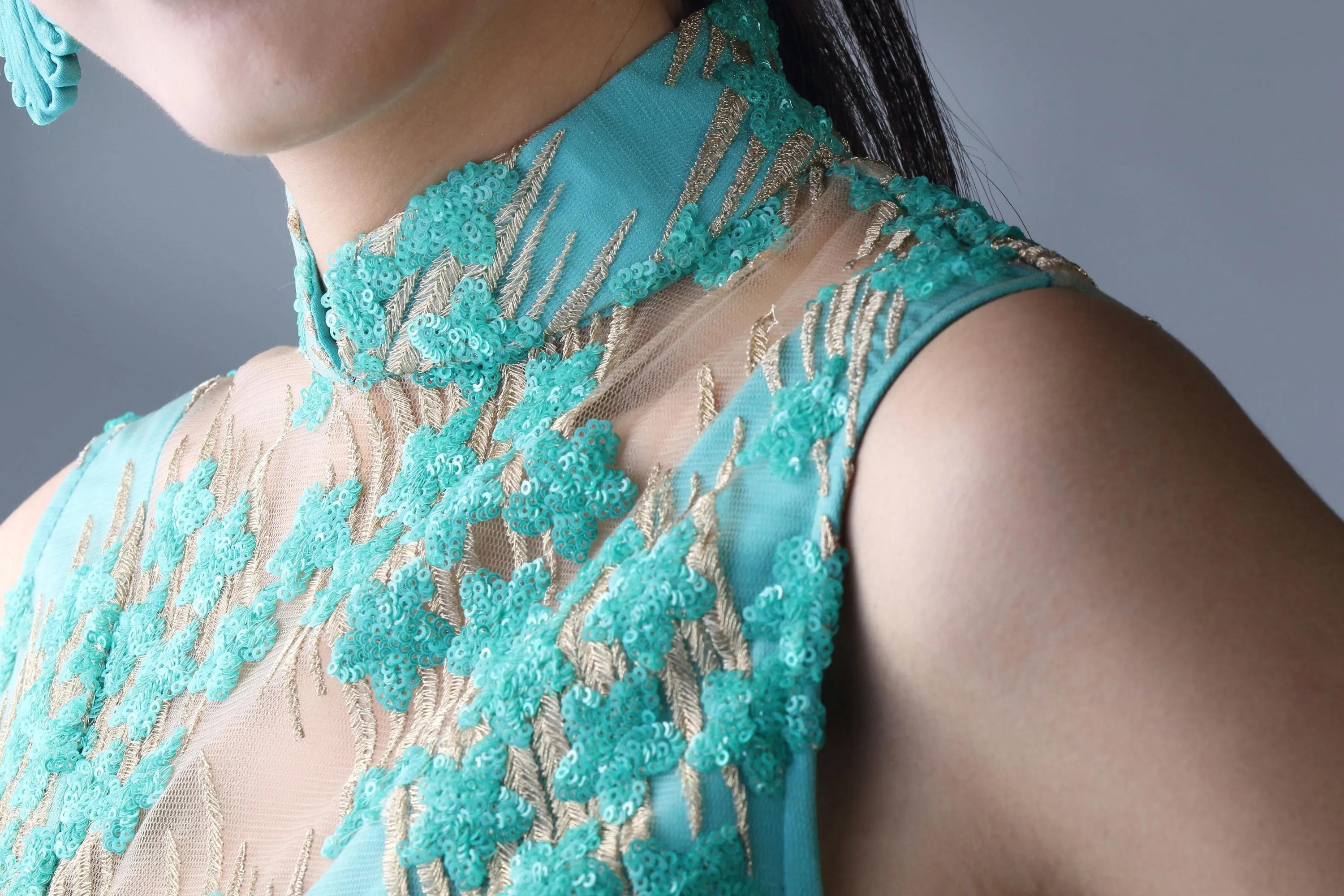 DIANA V-neck Cheongsam (Aqua)