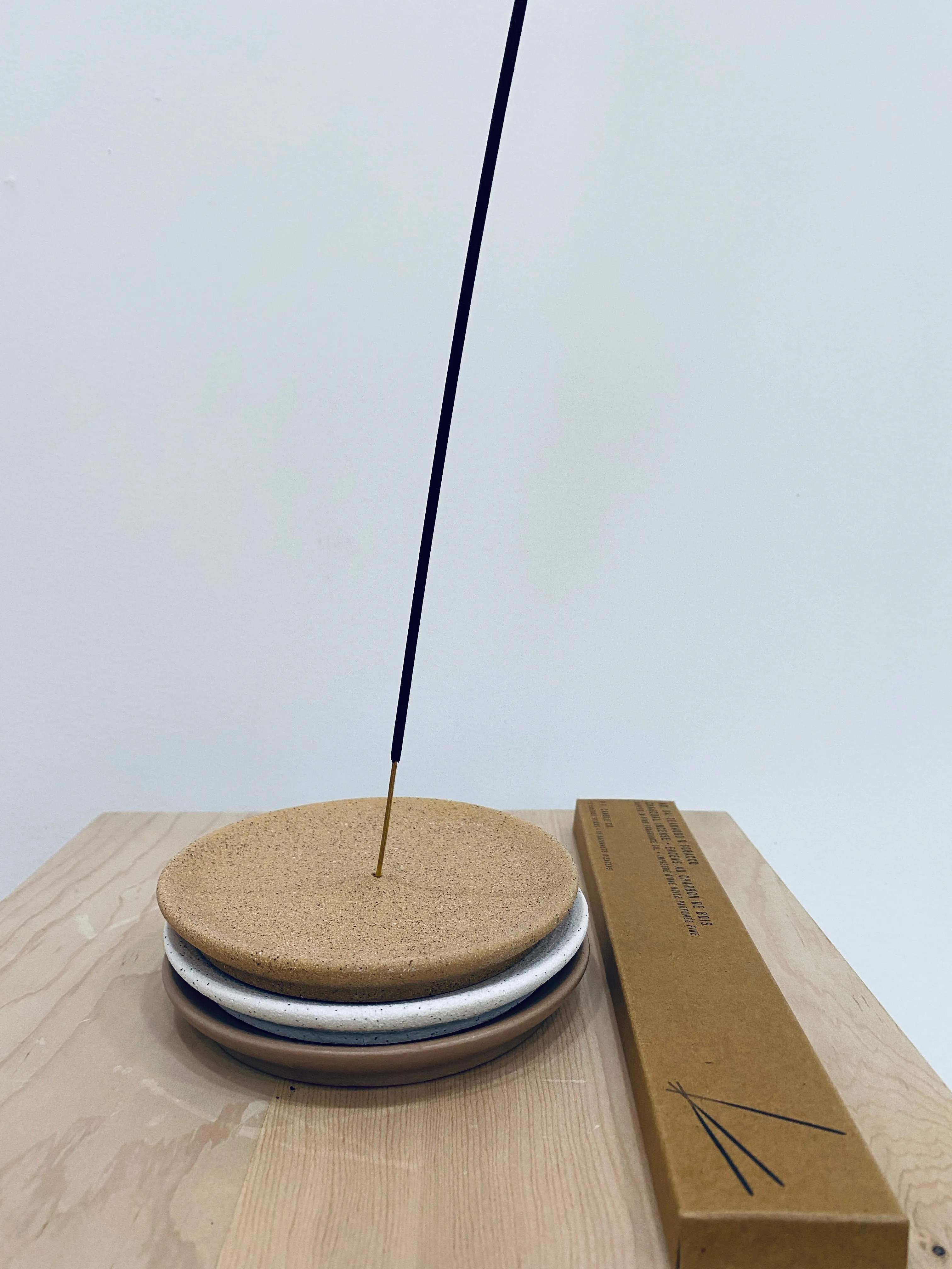 Ellis Incense Holder: Assorted Colors