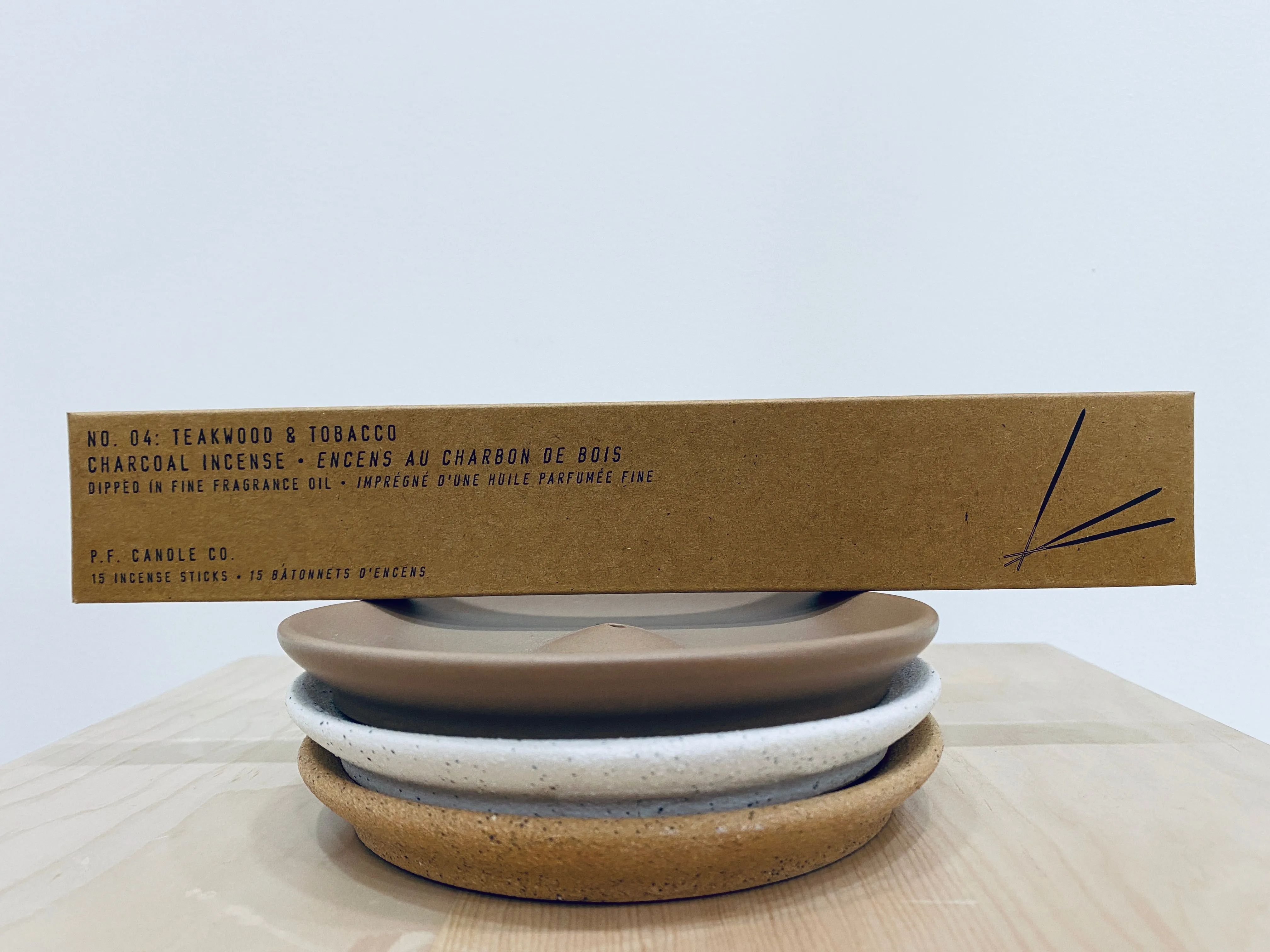 Ellis Incense Holder: Assorted Colors