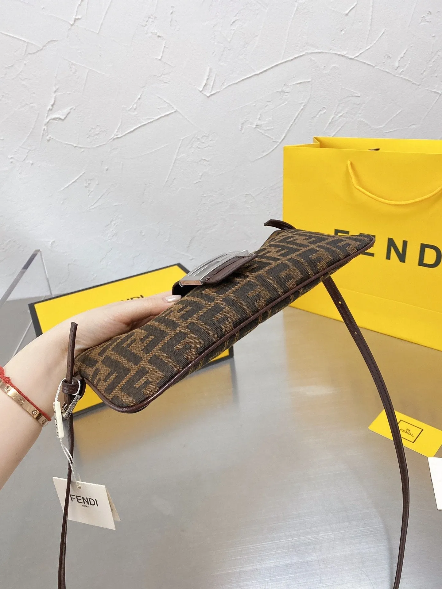 EN   Designer bags by Fendi 113