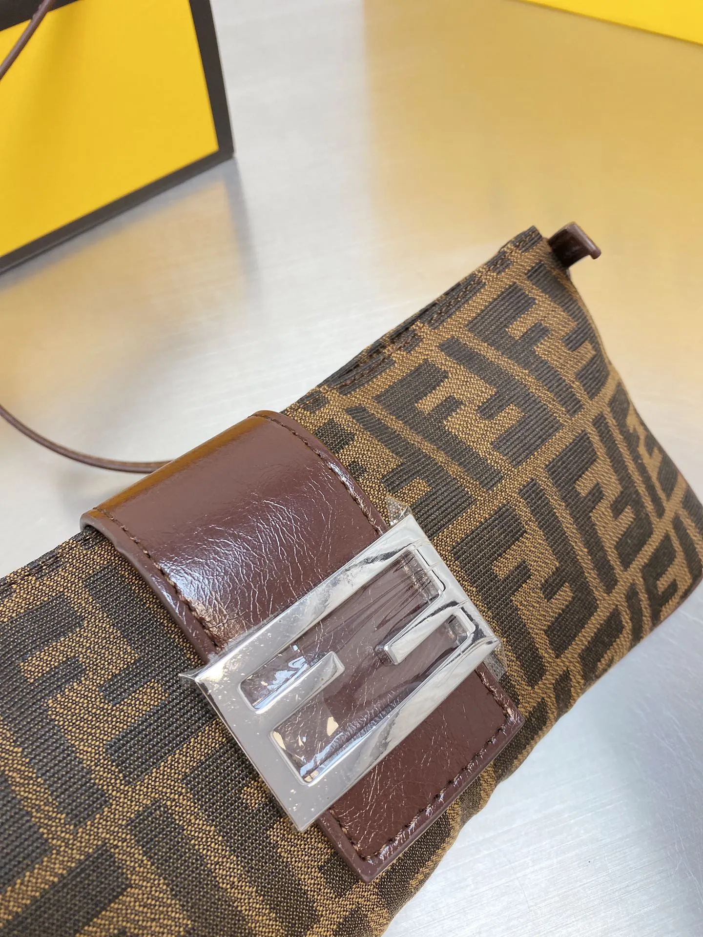 EN   Designer bags by Fendi 113