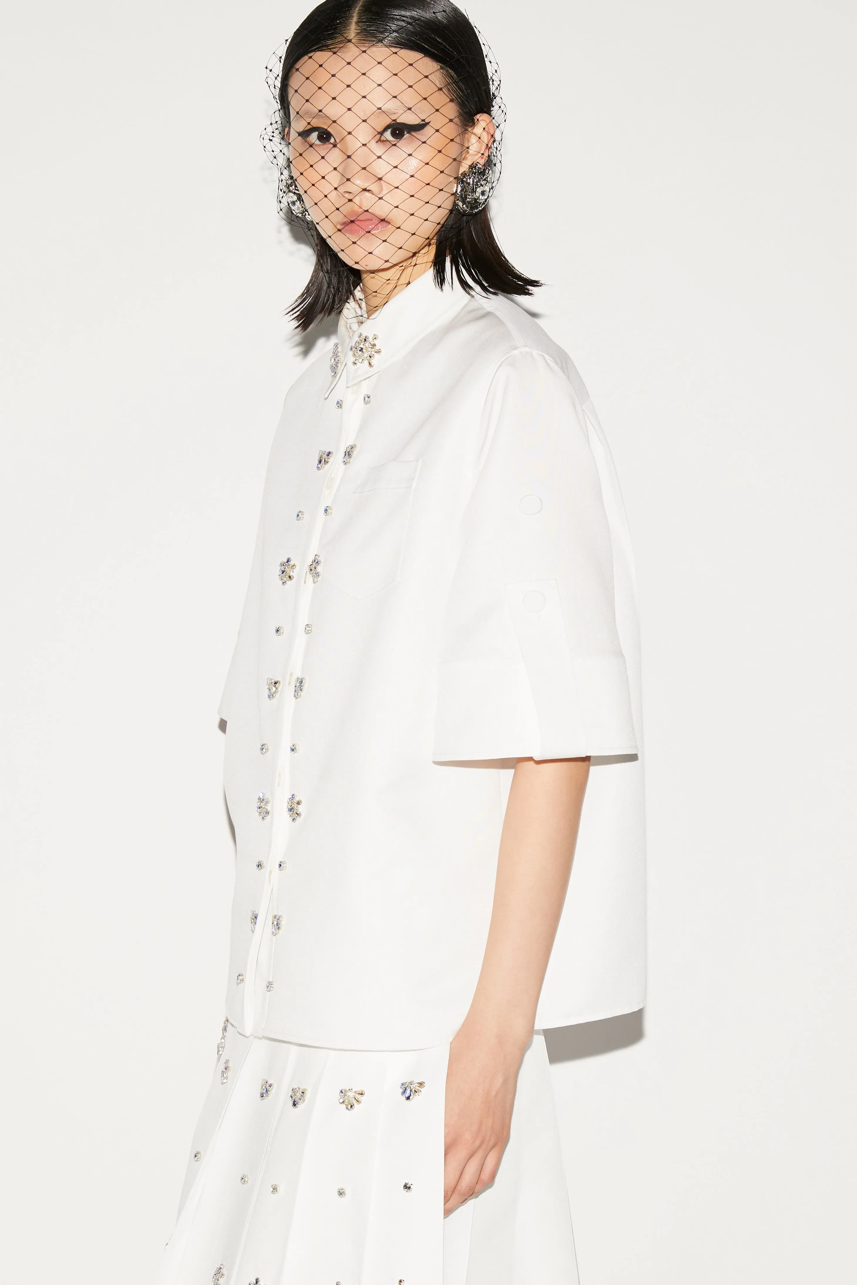 FERN TOP WHITE EMBELLISHED FAILLE