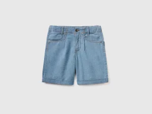 Lightweight denim bermudas