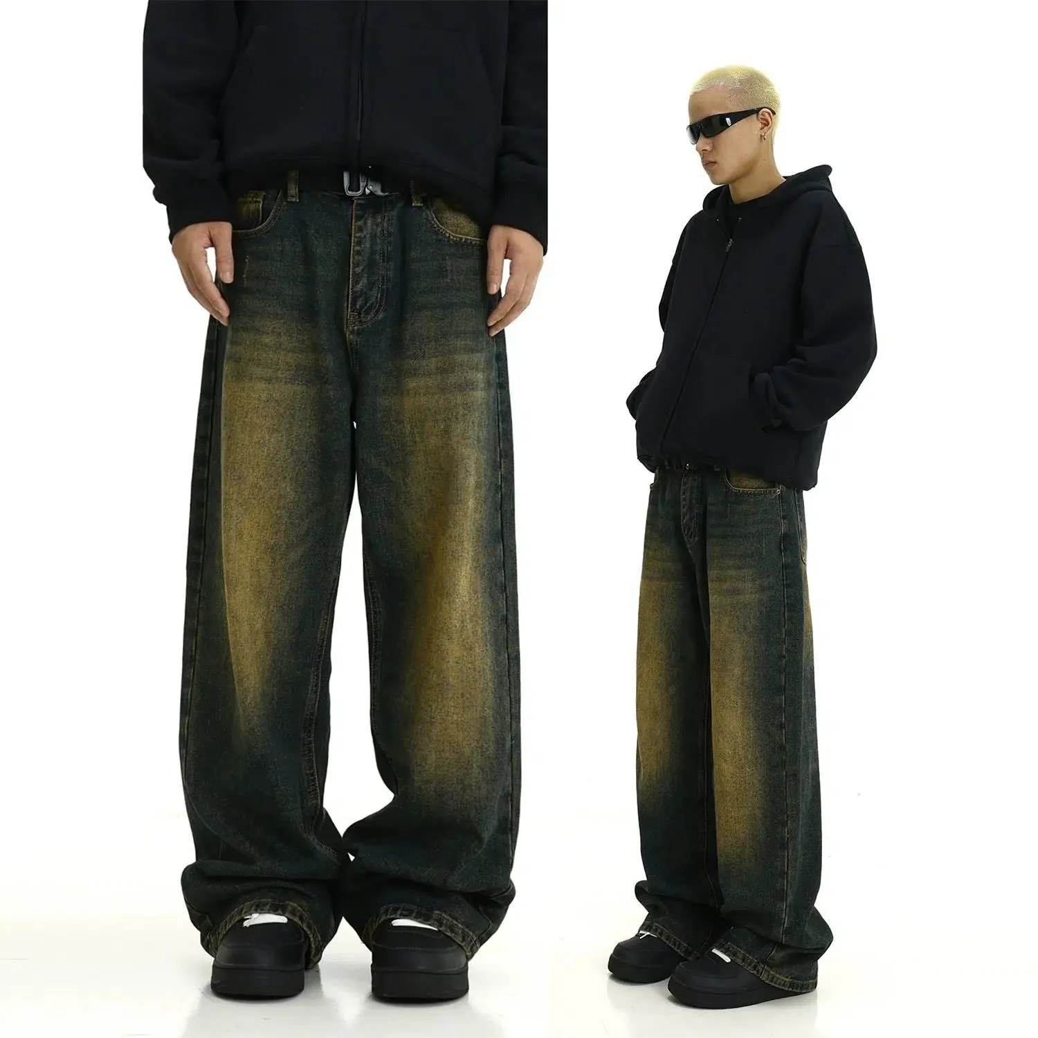 Luminous Washed Loose Jeans