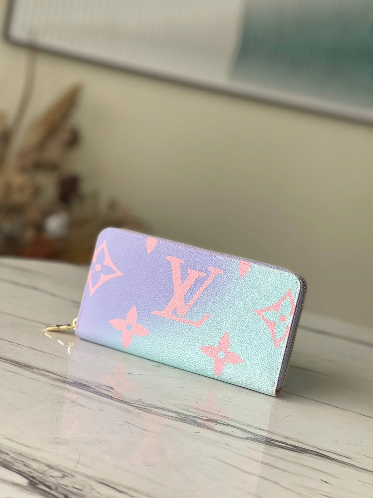 LV ZIPPY WALLET M81340