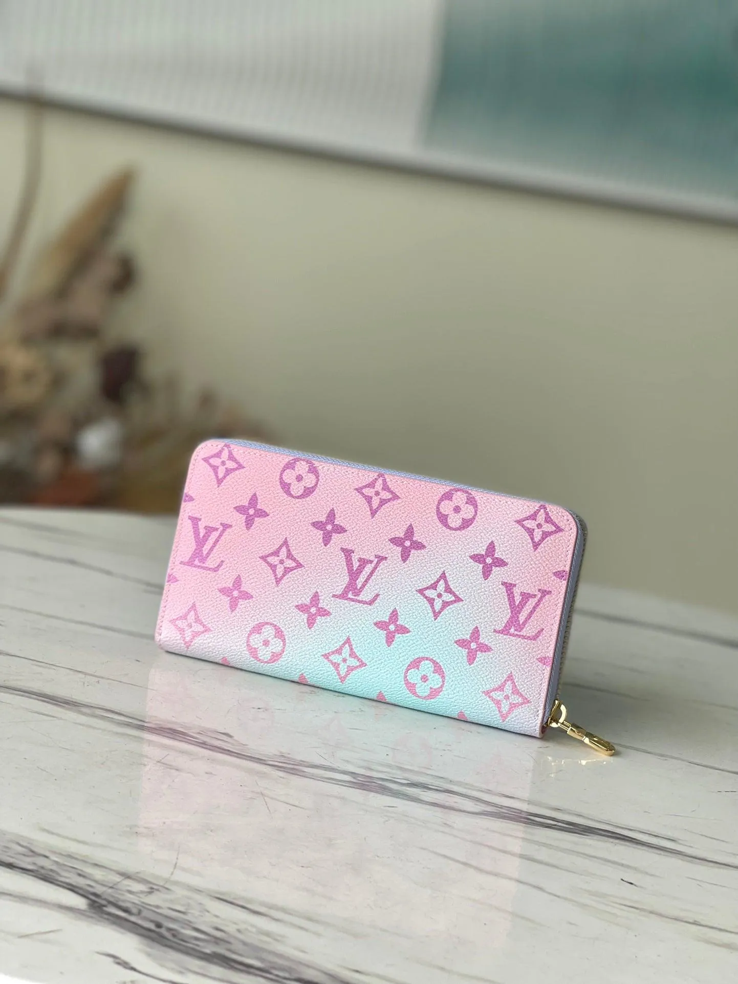 LV ZIPPY WALLET M81340