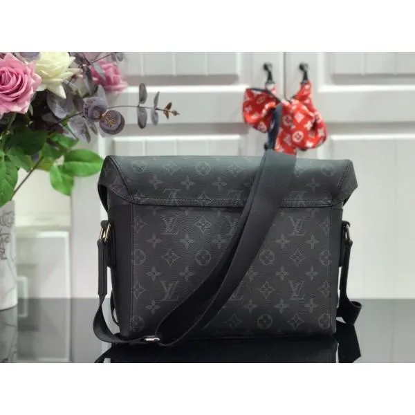 Monogram Eclipse Canvas Messenger Pm Voyager M40511