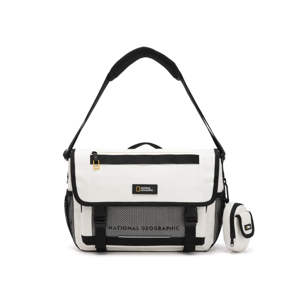 National Geographic N255ACR530 Daze Messenger Bag