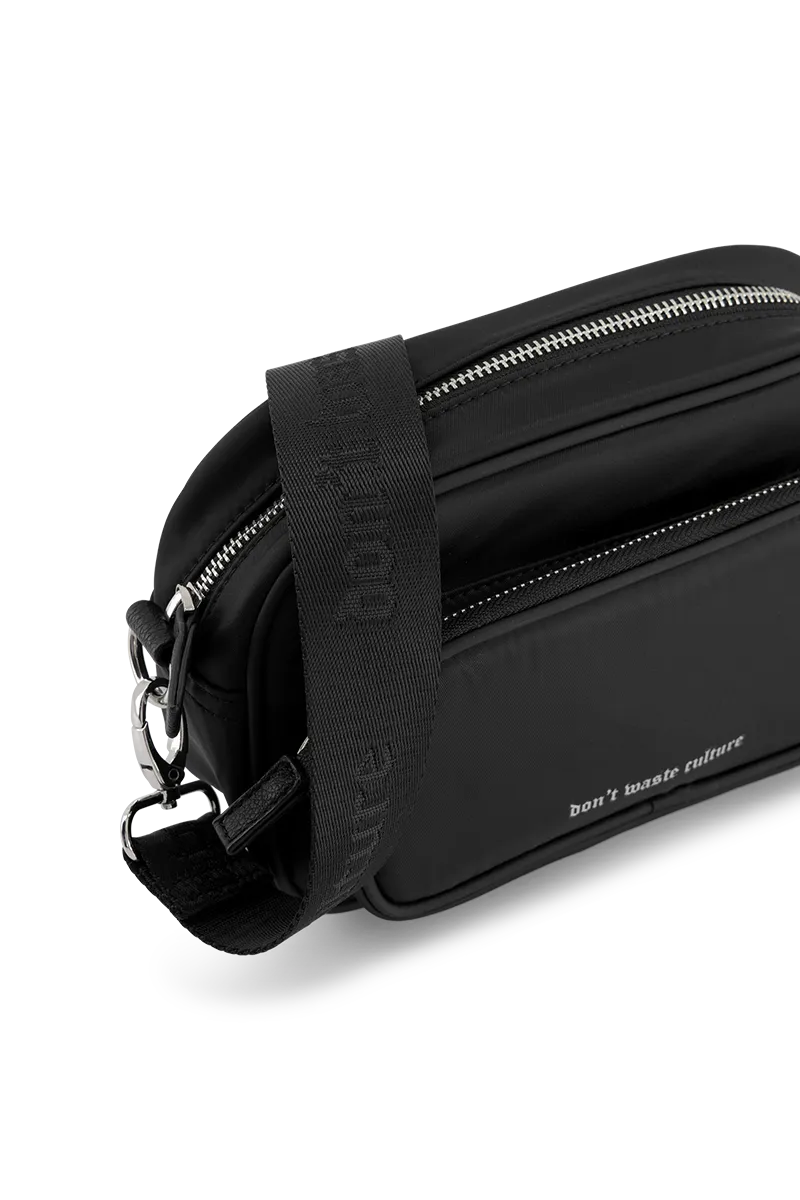 Nylon Messenger Bag | Black