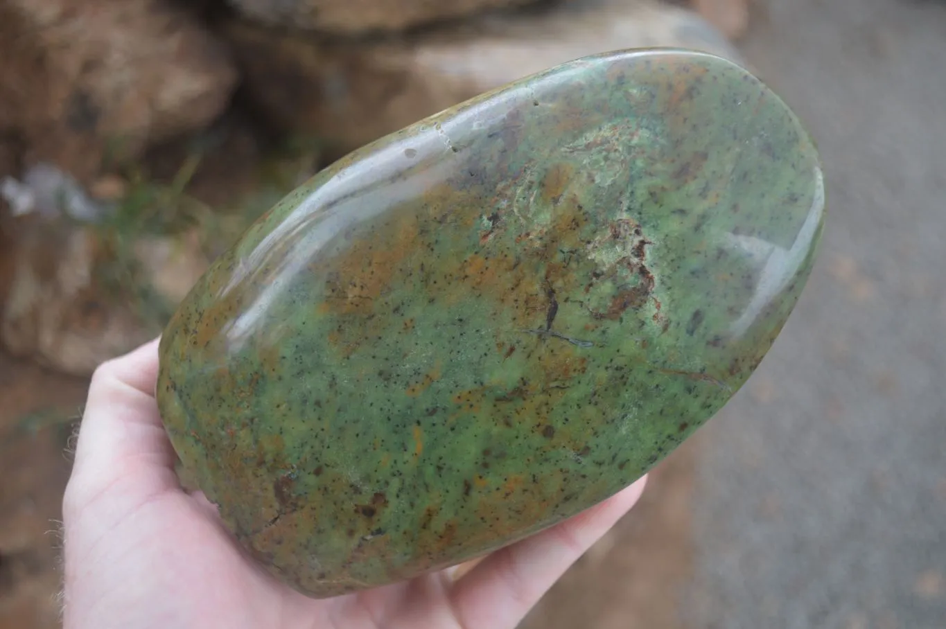 Polished Green Chrysoprase Standing Free Form x 1 From Madagascar