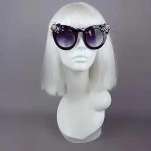 "Zumbido" Silver Jewelled Bee Sunglasses