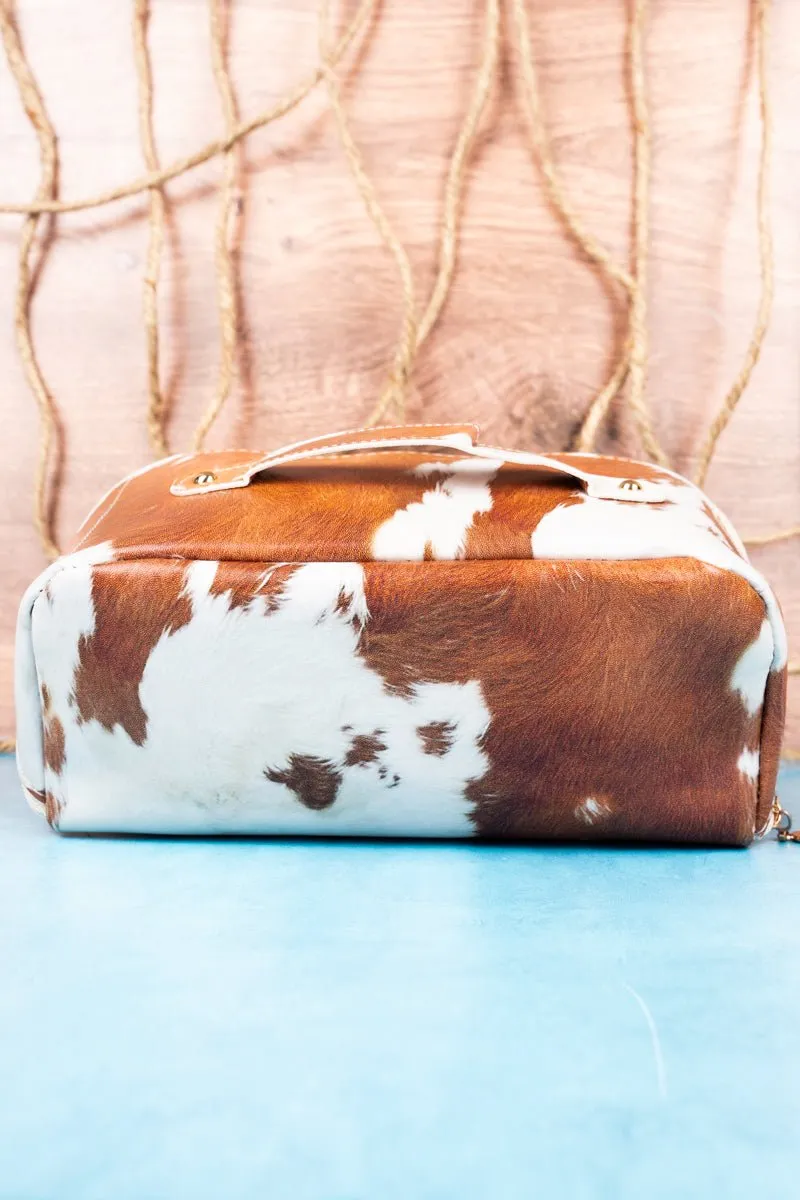 SALE 75% OFF! Cocoa Cow Jetsetter Expandable Makeup Bag