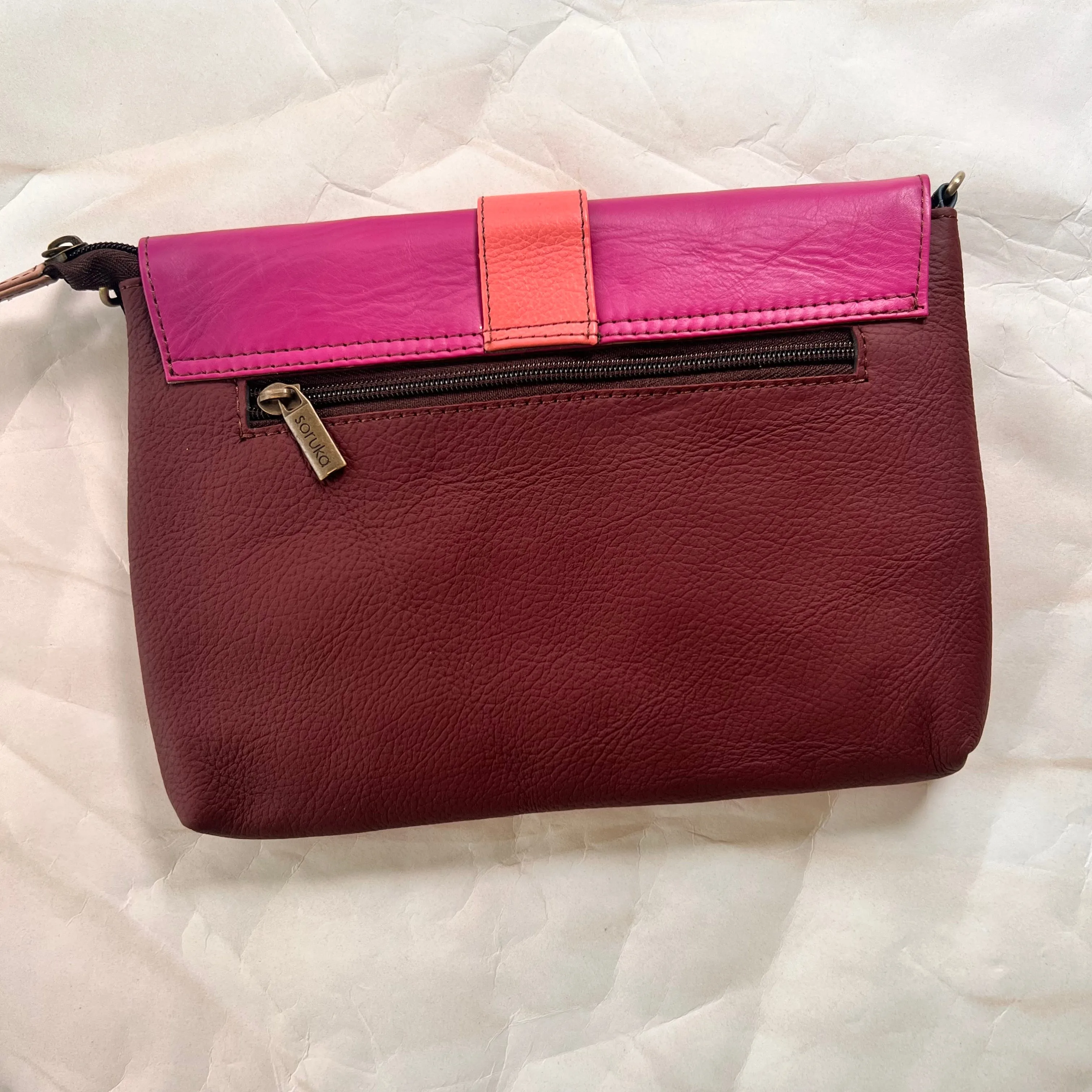 Soruka - Saddle Bag with Wristlet, Pinks