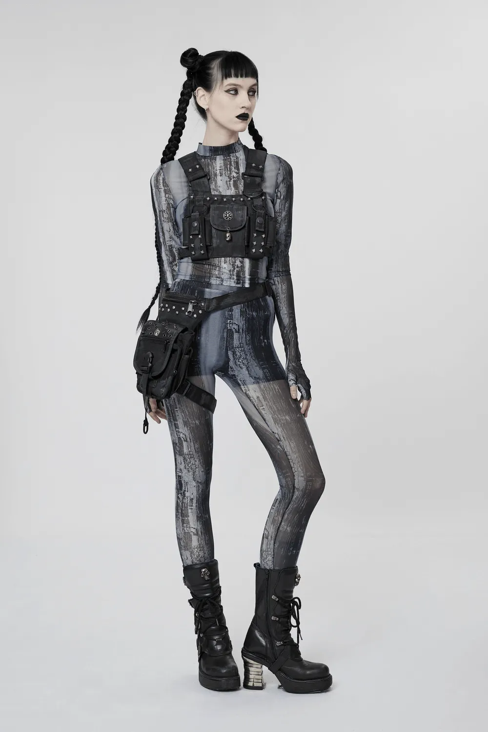 Stylish Female Punk Black Skull Studded Strap Bag