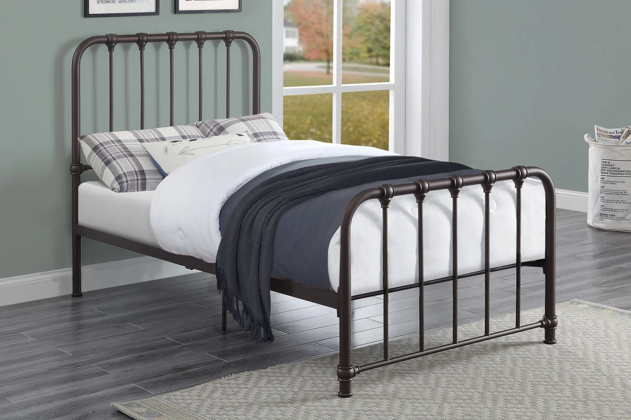 Unique Dark Bronze Metal Platform Bed