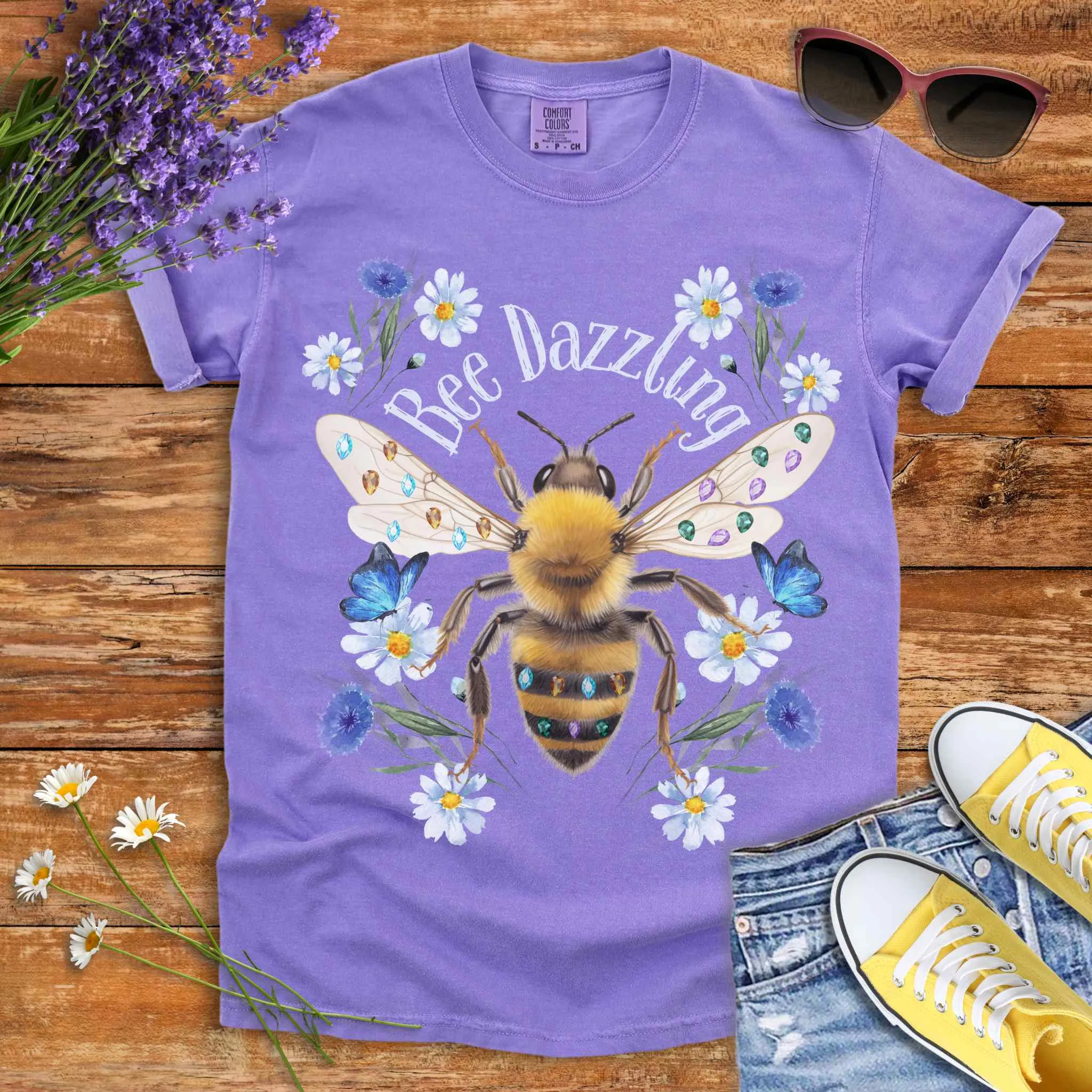 Vintage Bee Dazzling T-Shirt