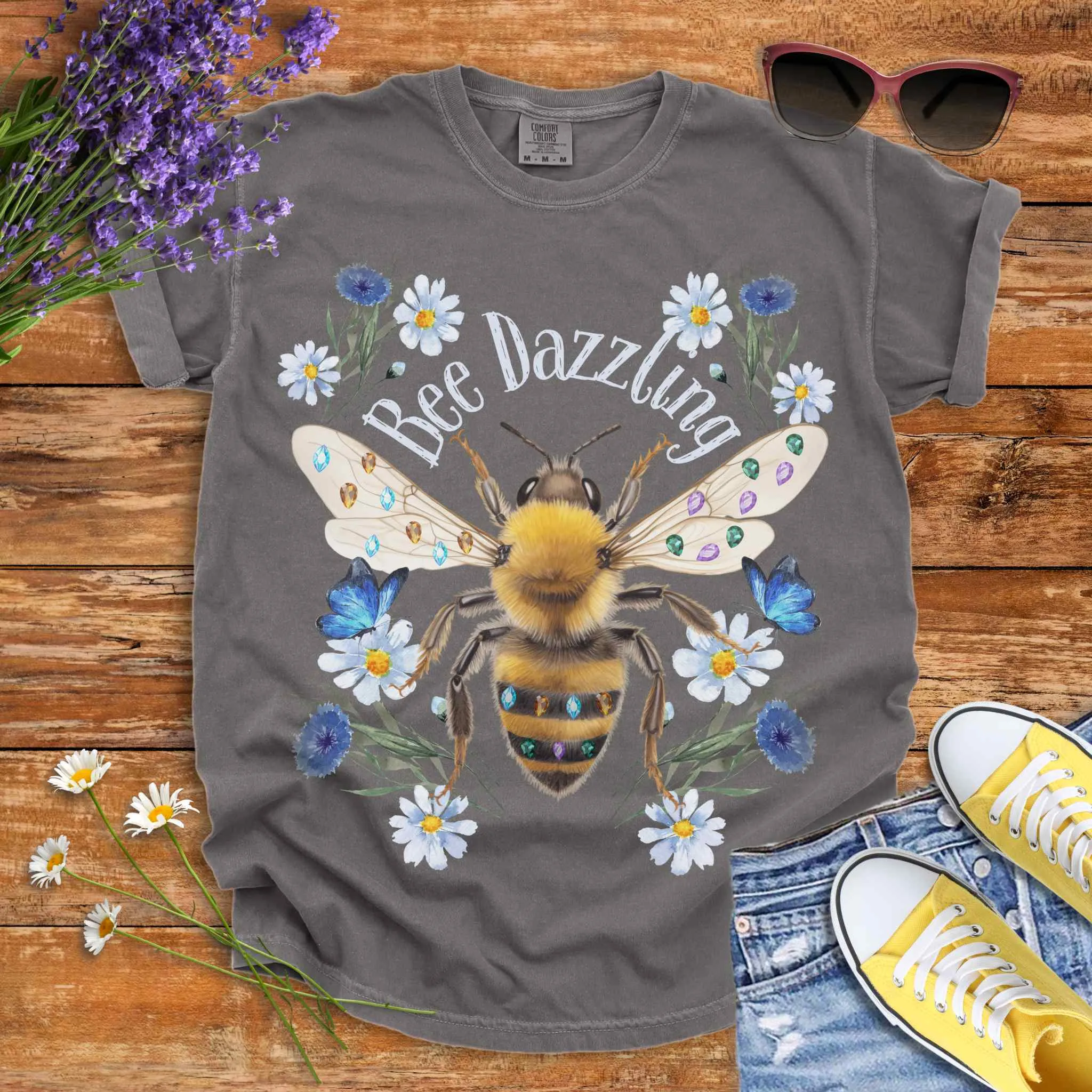Vintage Bee Dazzling T-Shirt