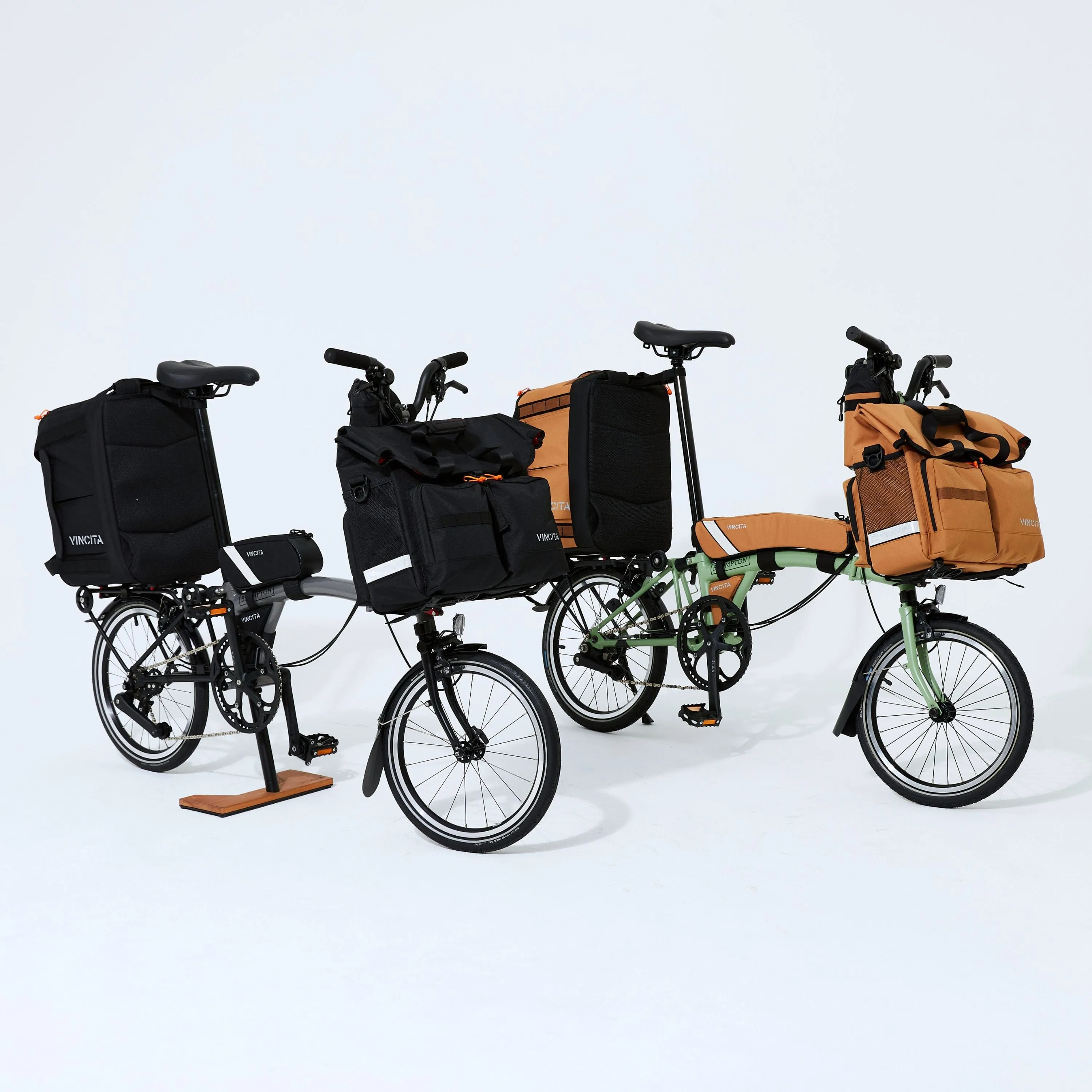 Voyage Atlas Bag