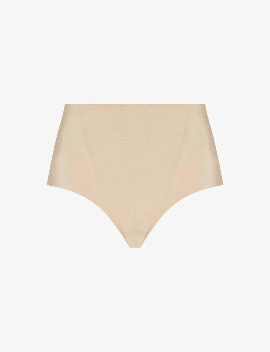 ZONE SMOOTHING THONG